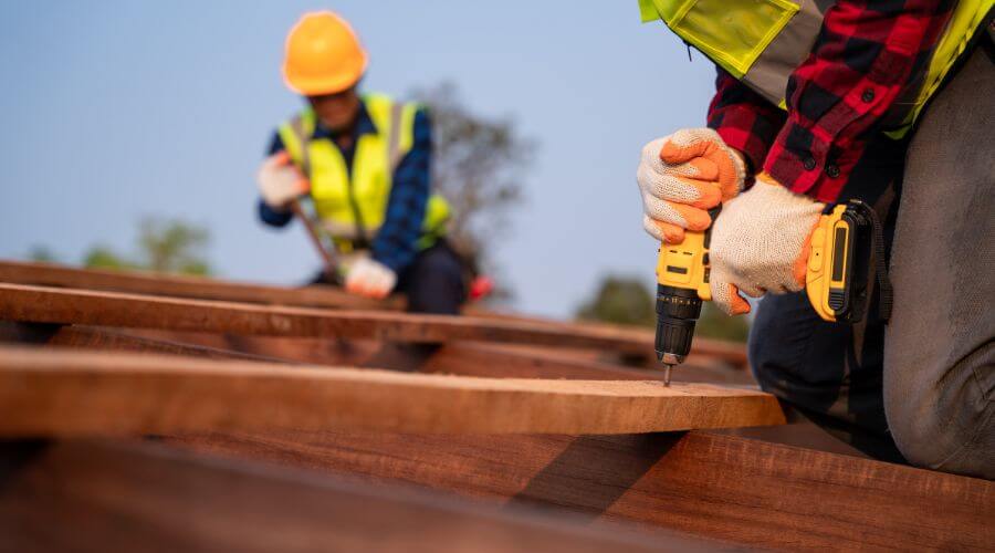 Expert new roof installation services in Shoshoni, WY